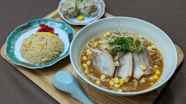 味噌ラーメン　炒飯セット